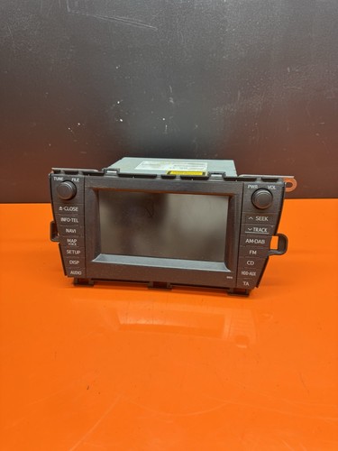 2011 toyota prius mk3 radio - toyota,