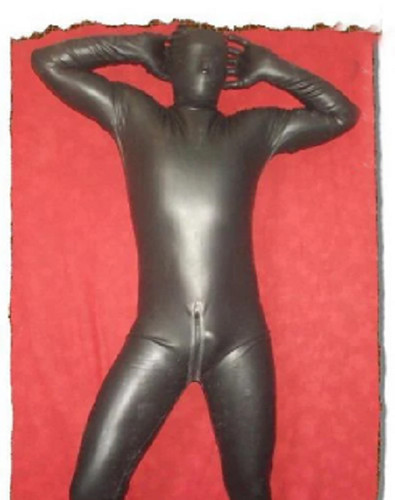 100 latex rubber suit - 100%,