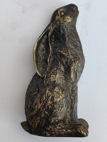 Moon gazing hare - moon, bronze