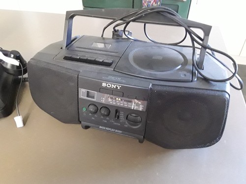 Faulty sony cfdv10 retro - faulty,