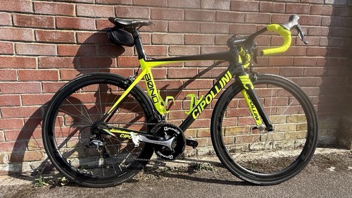 Cipollini bond carbon - carbon, road