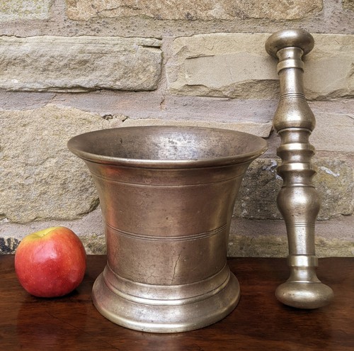 Large bronze mortar - large, &