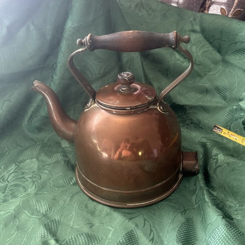 Old copper kettle pre - kettle.,