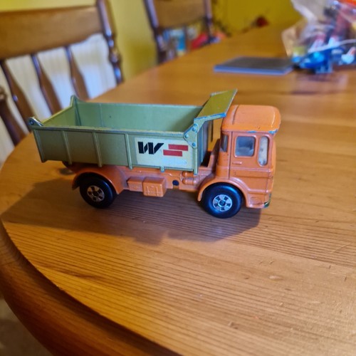 Leyland tipper matchbox - leyland, by