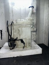 KIA CEED MK2 WINDSCREEN WASHER BOTTLE TANK RESERVOIR & PUMP 98610-A2000 12-18