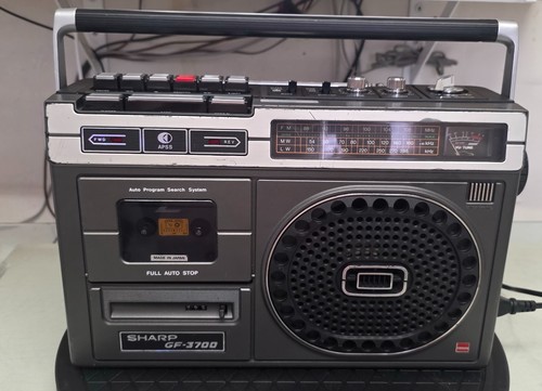 Sharp 3700 boombox full - gf-3700,