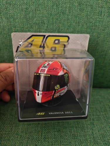 Valentino rossi moto gp - valentino,
