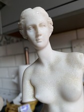 Aphrodite Statue 11.5" -