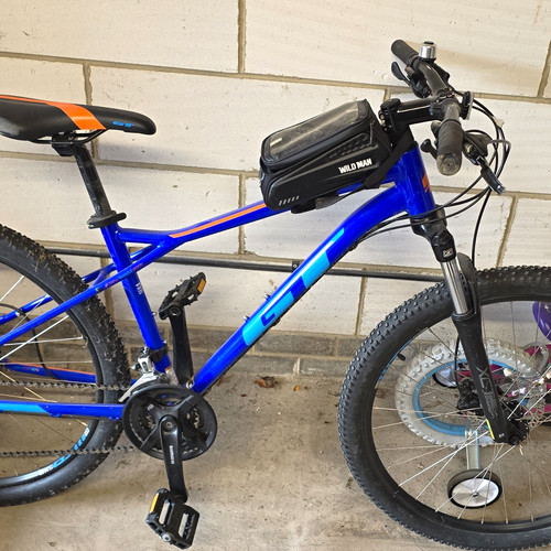 Giant mountain bike 26in - giant,