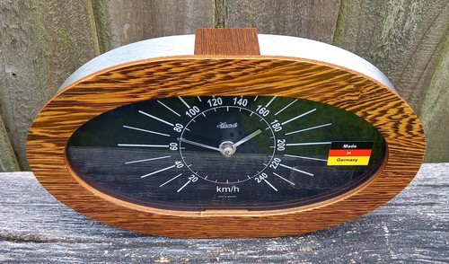 Hermle speedometer oval - km/h,