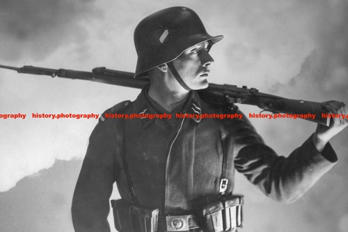 F029198 luftwaffe private - f029198,