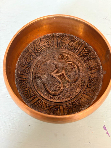 Vintage tibetan singing bowl - tibetan,