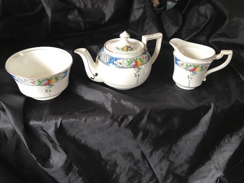 Antique tea pot set - tea,