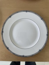 Excellent 1x Wedgwood Amherst