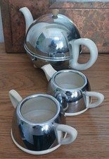 1950s 'Everhot' Patented Teapot, Milk Jug And Sugar Bowl