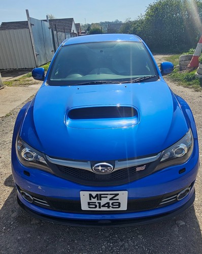 Breaking subaru impreza hatch - subaru,