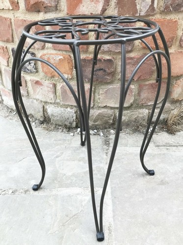 Tall raised plant pot - raised,