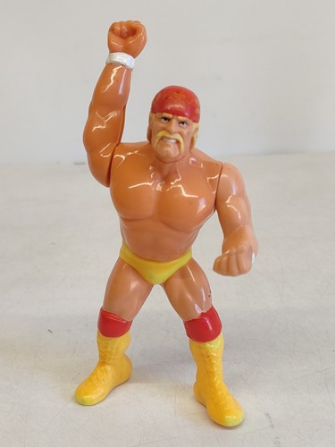Vintage wwe hasbro hulk hogan - vintage,