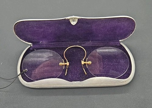 Pince nez spectacles glasses - nez,