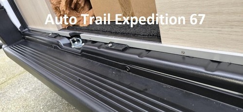 Auto trail expedition 67 - auto,