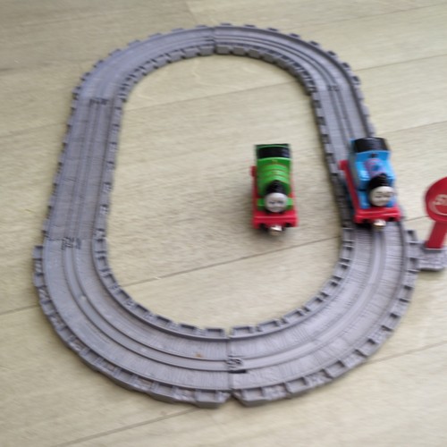 Thomas the tank engine - thomas,