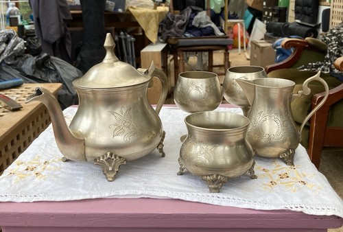 Decorative epns teapot with - decorative,