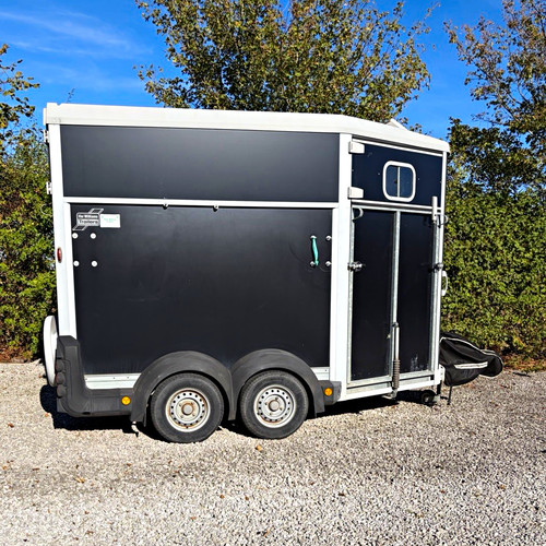 2019 black ifor williams - black,