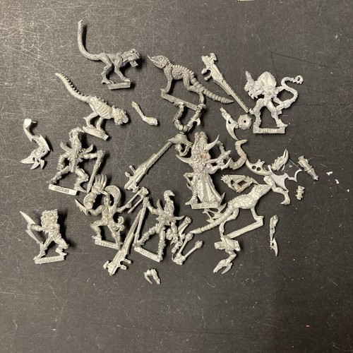Warhammer 40k dark eldar - dark, bits