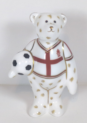 Royal crown derby footballer - royal,