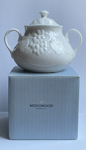 Wedgwood strawberry vine - wedgwood, &
