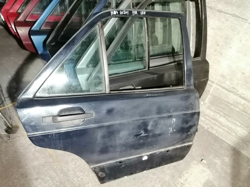 Mercedes 190 w201 door - mercedes,