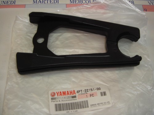 Strip slide chain eyelet shoe - strip,