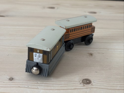 Thomas wooden railway - thomas,