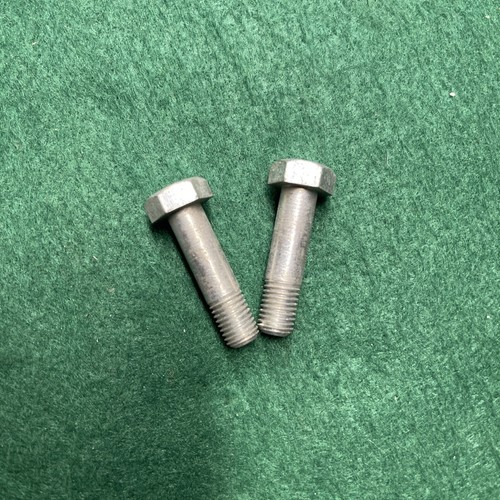Triumph hurricane x75 footrest - triumph,