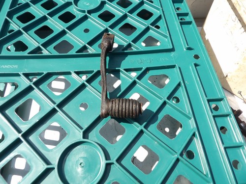 Honda 125r gear lever - 125r,