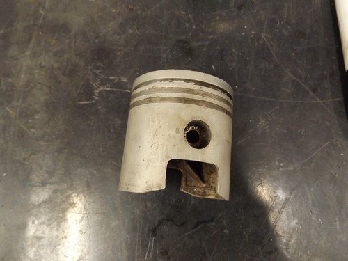 Bsa bantam piston d10 - bsa, d5