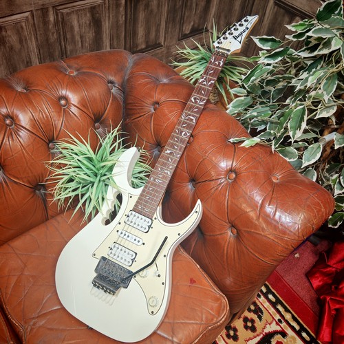 Ibanez steve via jem - steve,