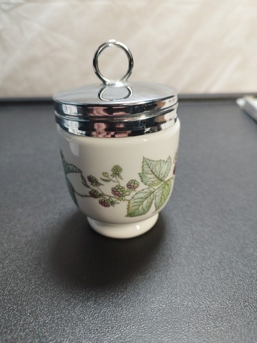 Royal worcester lavina egg - royal,