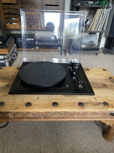 Rega black - p5,