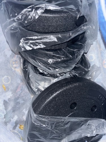 Adjustable dumbbell and