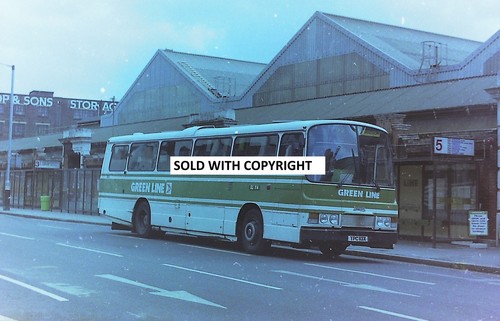 Bus negative 35mm - 35mm, green