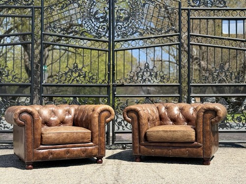 Vintage tufted leather