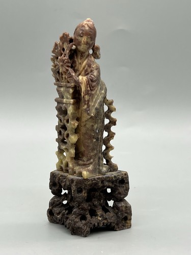 Vtg carved soapstone - vtg, 5.25”