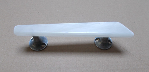 Handles lucite bar handle - t,