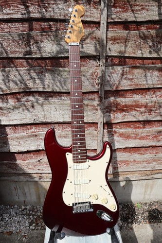 Fender stratocaster plus - stratocaster,