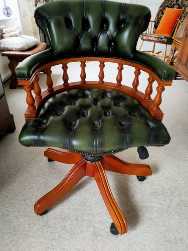 Antique green leather - an,
