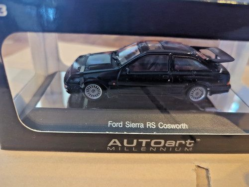 Autoart millennium scale - autoart,