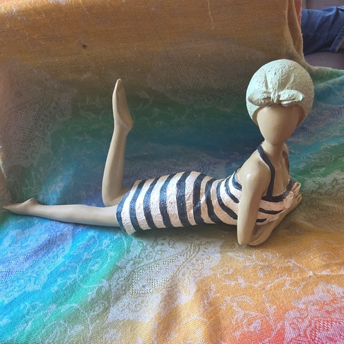 Detailed resin bathing beauty - resin,