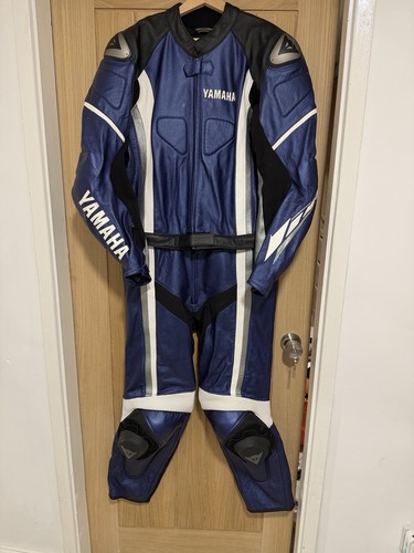 Dianese yamaha motorbike - motorbike, 2