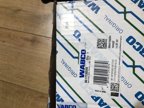 Wabco hand brake valve - hand,